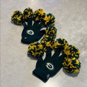 Spirit Kids Mittens with Green and Yellow Pom-Poms